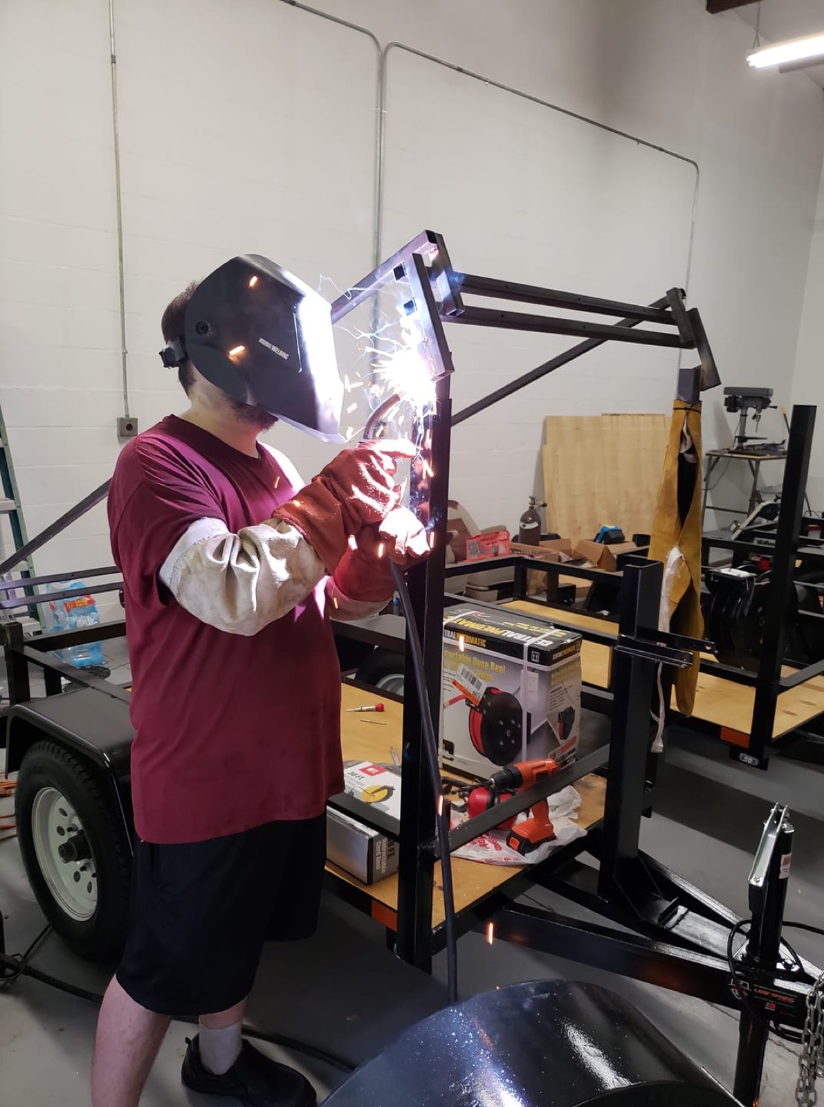 Mobile solar power system evaluation for commercial operations